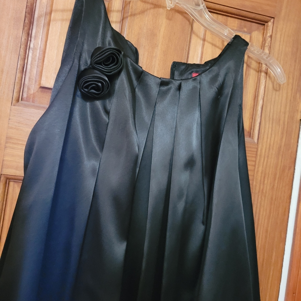 Black satin Bubble Dress size 8. JCPENNEY 2000s
